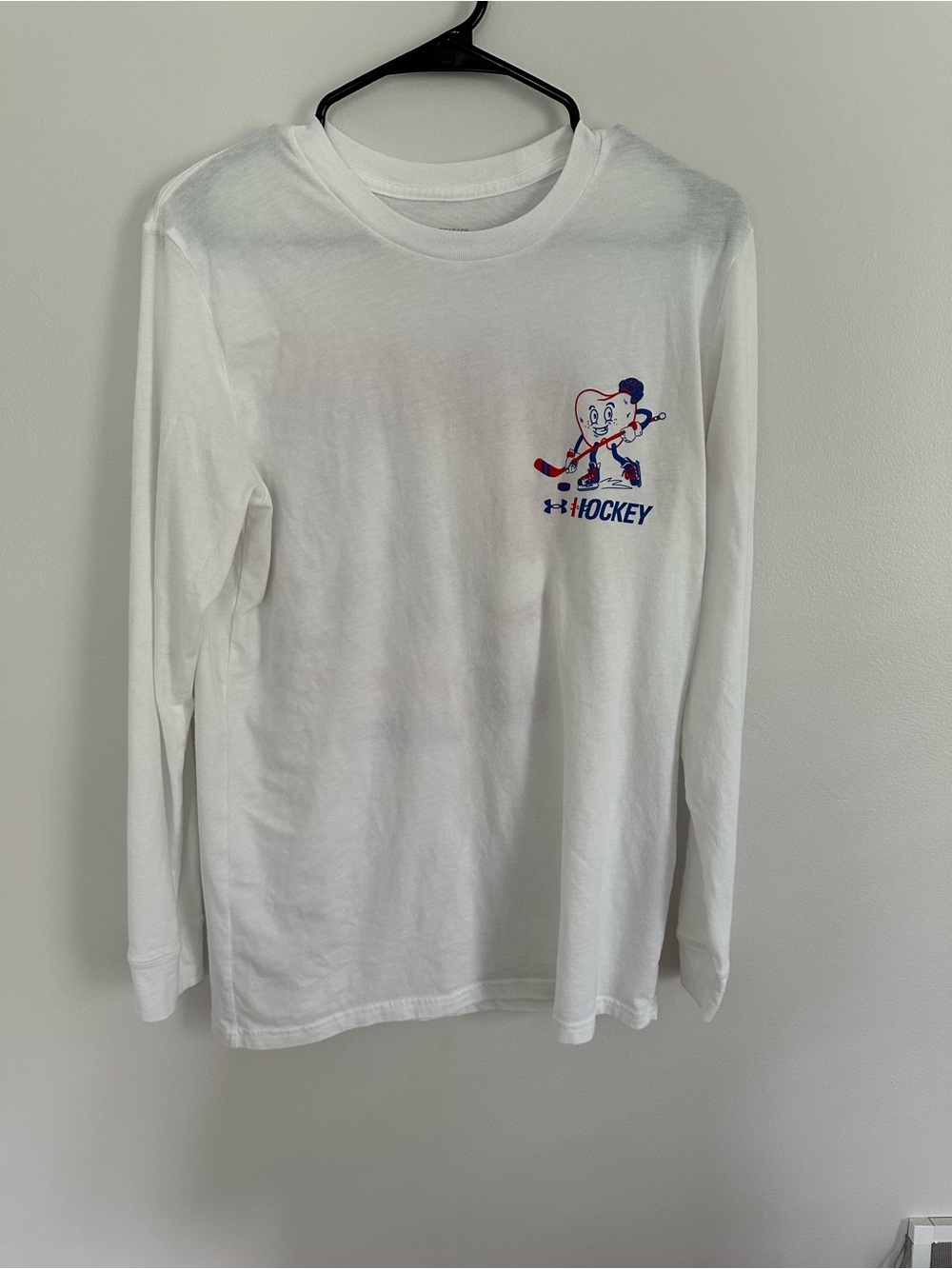 Under Armour White Long-Sleeve Hockey Graphic Tee - Red & Blue Accents